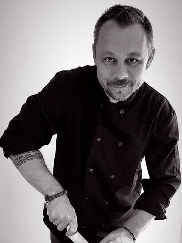 Contactez votre traiteur pour lui faire part de vos besoins sur le Bassin d'Arcachon ou ailleurs en Gironde